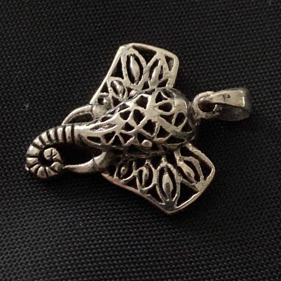 Elephant Sterling Silver Pendant - Picture 3 of 4